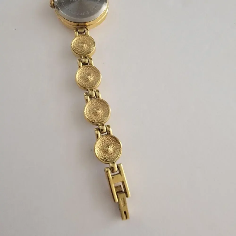 Womens Watch White Dial Gold Case Gold Plated Bracelet Quartz Analog F12861-1/F